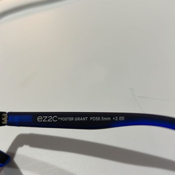 EZ2C Foster Grant Readers Black Matte. 2.00 NWT - Picture 6 of 6